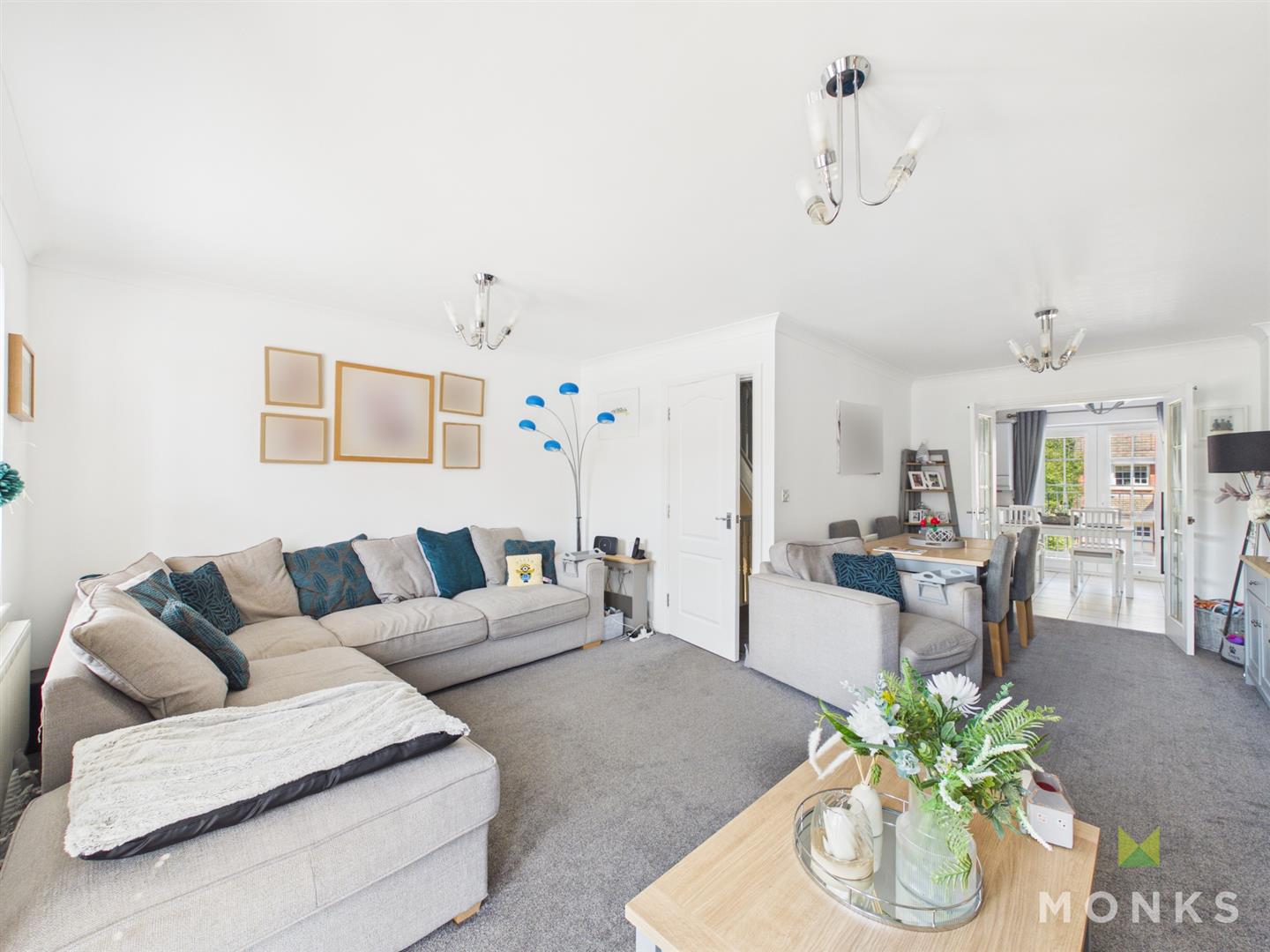 56 The Chestnuts, Shrewsbury, SY5 6JH For Sale
